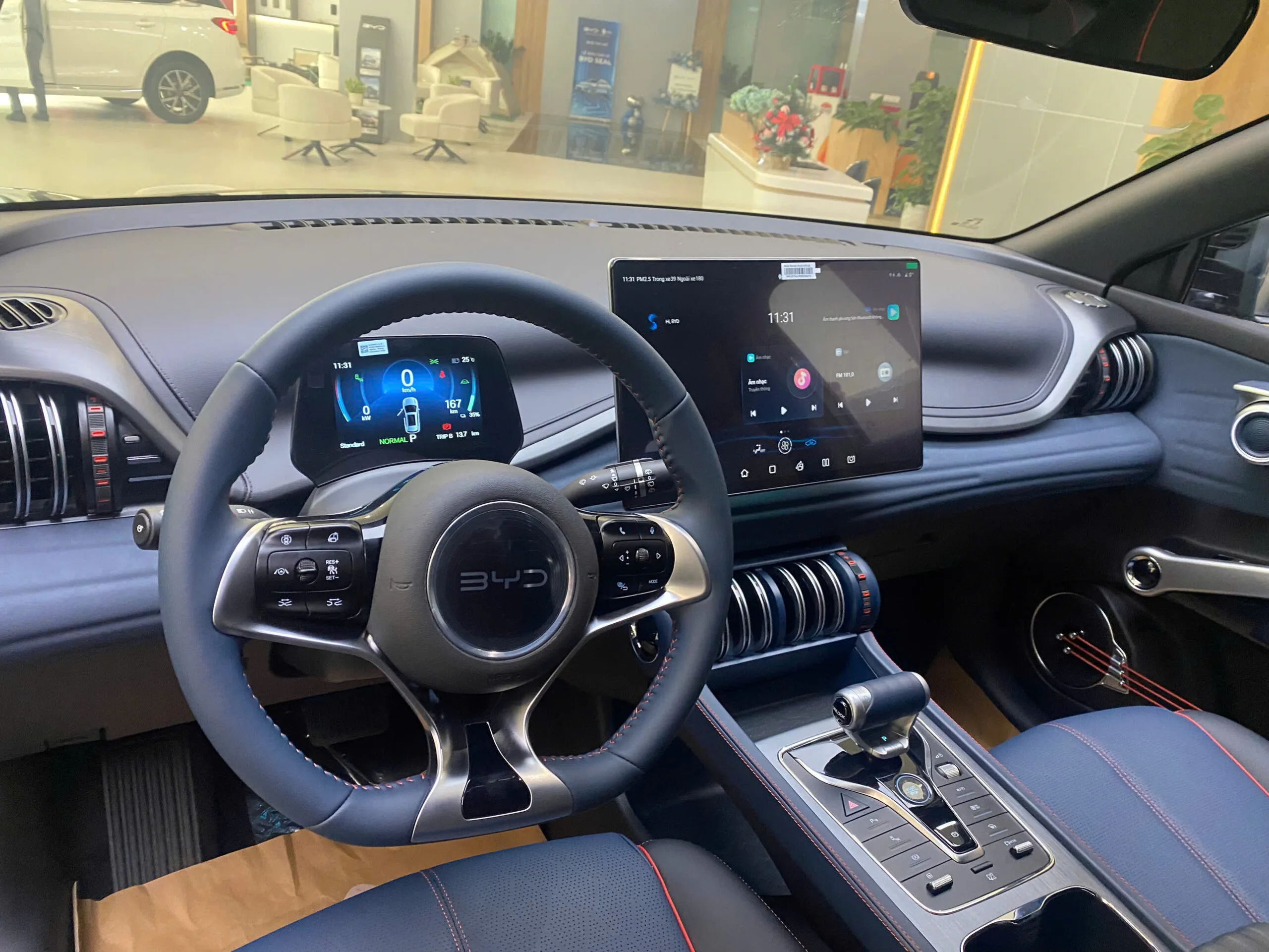 Lõi Lọc Khí Điều Hòa Ô Tô BYD: Cơ Chế Hoạt Động, Dấu Hiệu Cần Thay & Giá Thay Thế