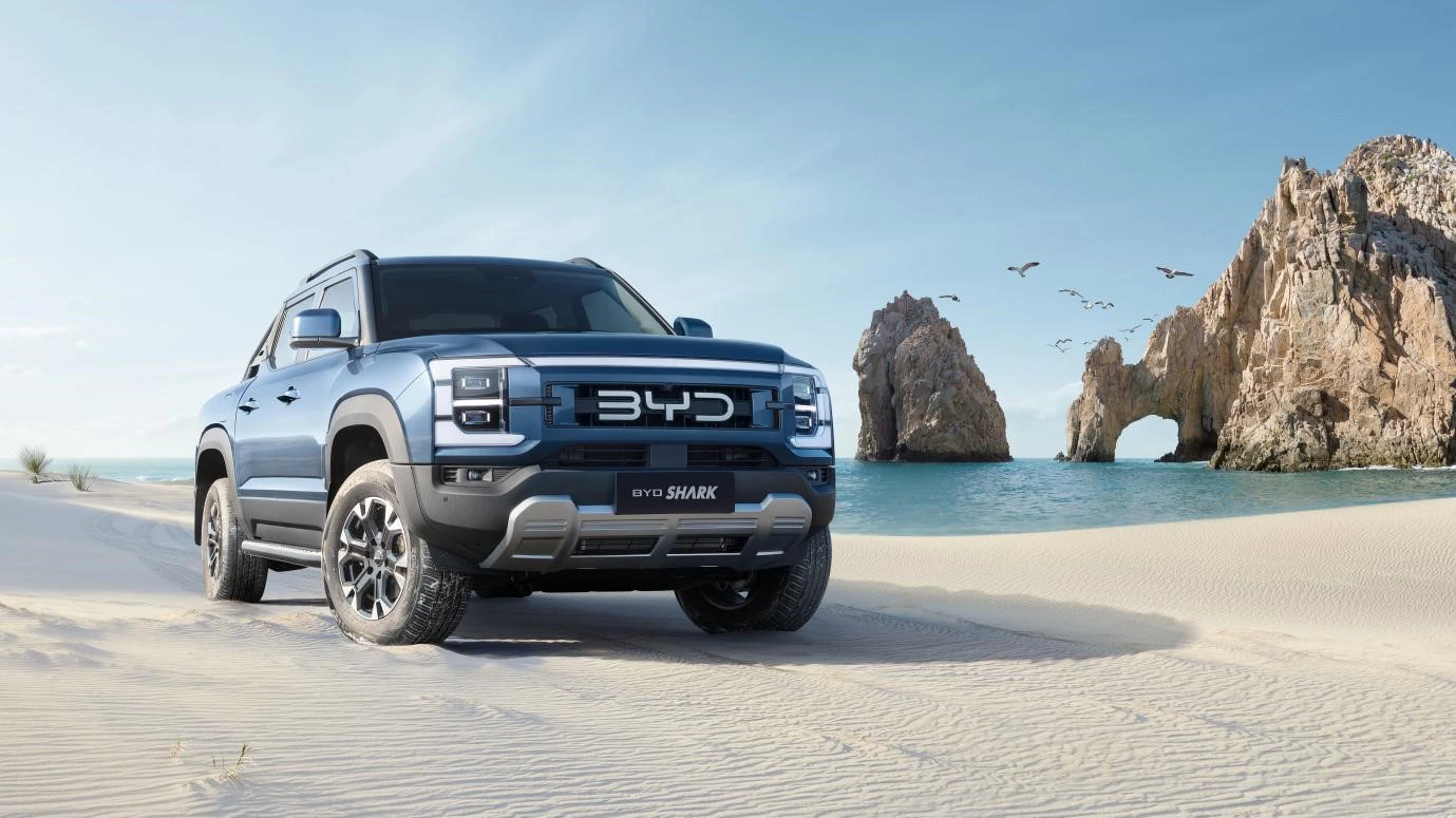 BYD ra mắt mẫu xe bán tải đầu tiên BYD SHARK tại Mexico