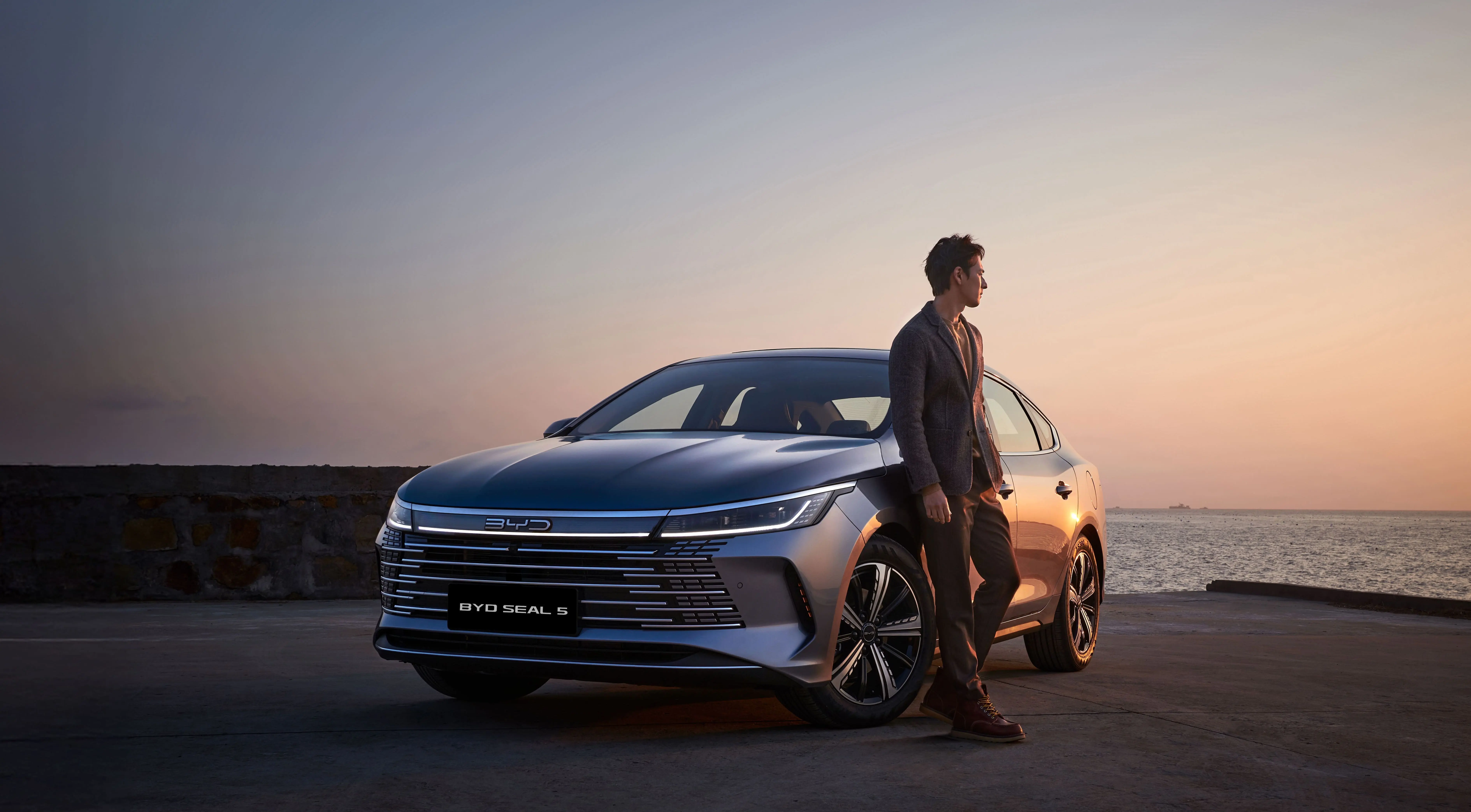 BYD SEAL 5
